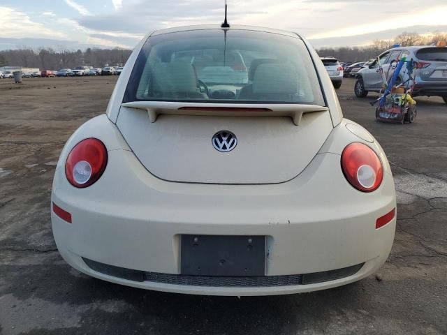 2010 Volkswagen New Beetle