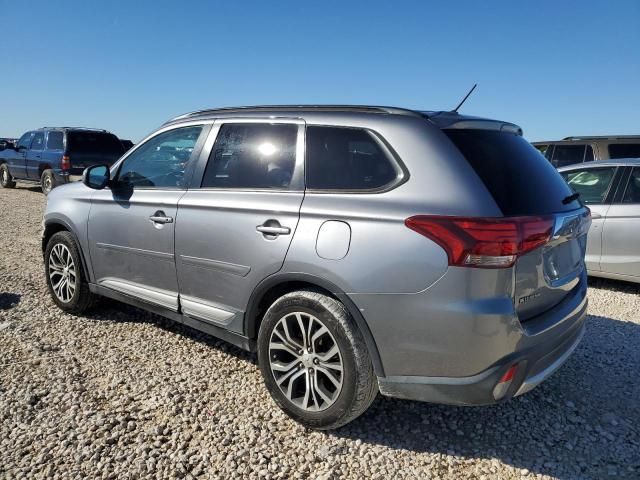 2016 Mitsubishi Outlander SE