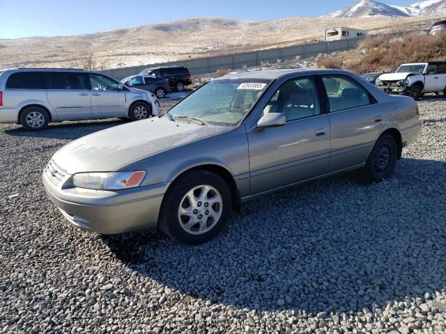 1998 Toyota Camry LE