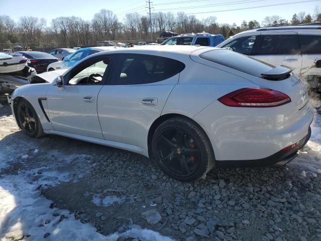 2016 Porsche Panamera S