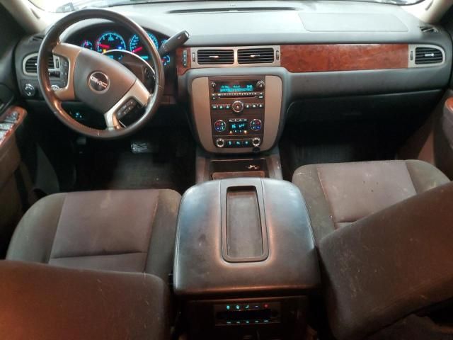 2011 GMC Yukon SLE