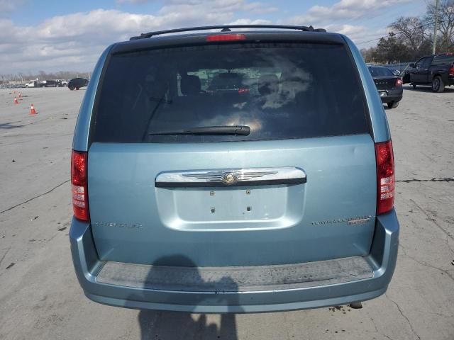 2009 Chrysler Town & Country Touring