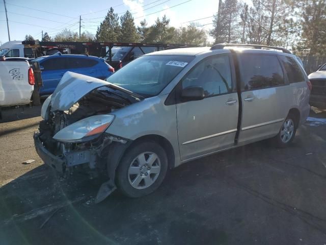 2008 Toyota Sienna CE