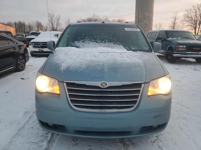 2010 Chrysler Town & Country Touring Plus