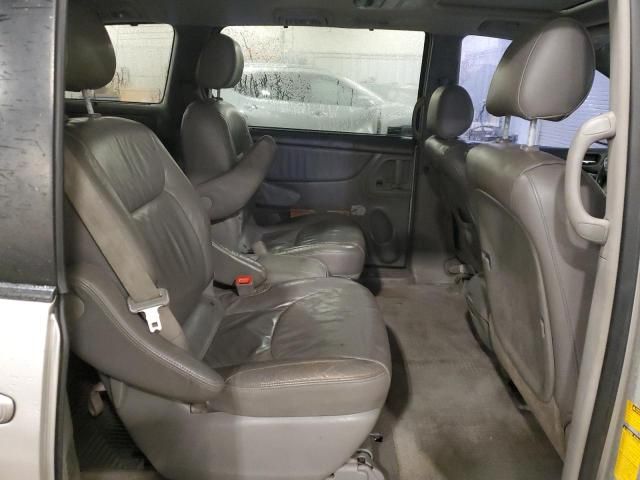 2006 Toyota Sienna XLE