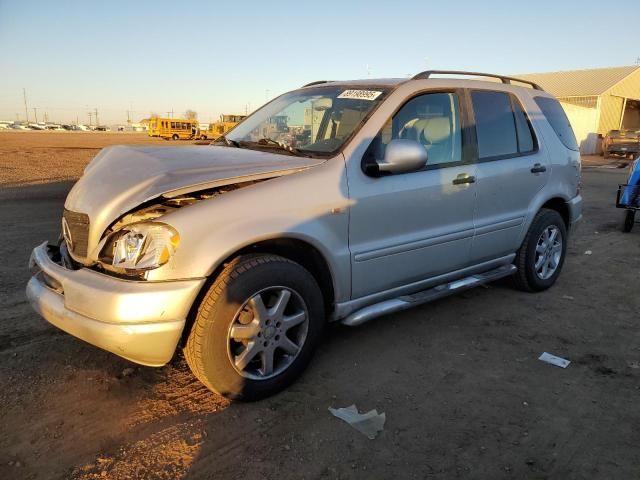 2000 Mercedes-Benz ML 430