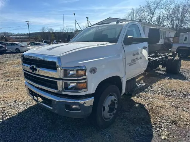 2022 Chevrolet Silverado Medium Duty