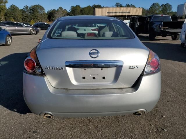 2010 Nissan Altima Base