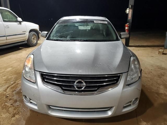 2010 Nissan Altima Base