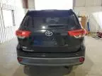 2018 Toyota Highlander LE