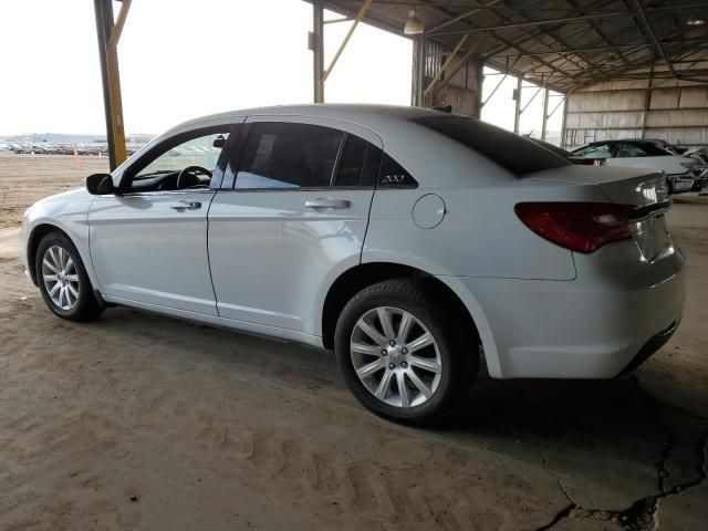 2013 Chrysler 200 Touring