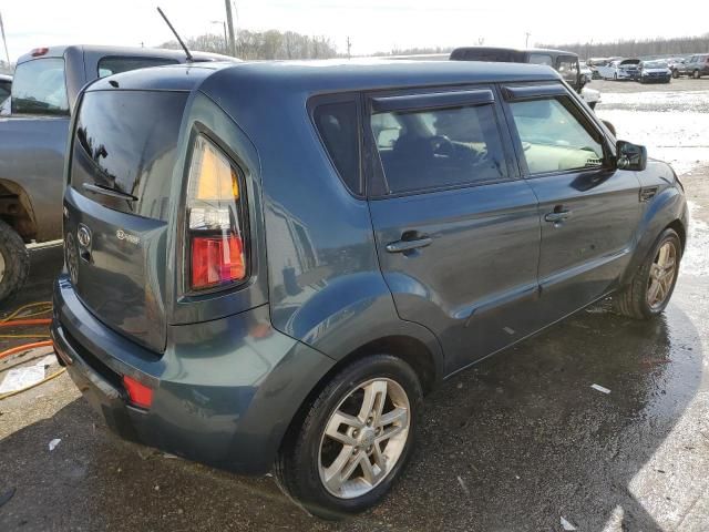 2011 KIA Soul +