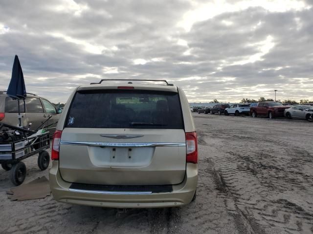 2011 Chrysler Town & Country Touring L