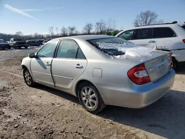 2004 Toyota Camry LE