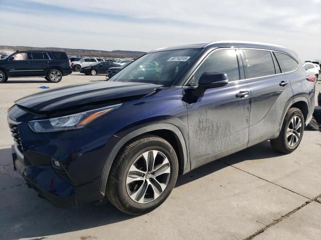 2020 Toyota Highlander XLE