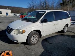 Carros con verificación Run & Drive a la venta en subasta: 2005 Chrysler Town & Country LX