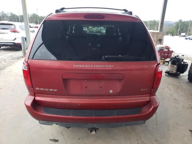 2005 Dodge Grand Caravan SXT