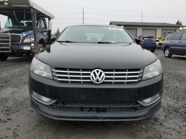 2014 Volkswagen Passat SEL