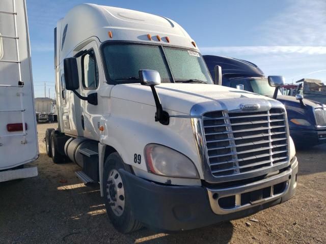 2016 Freightliner Cascadia 125