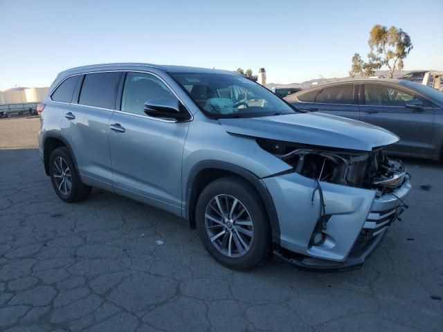 2018 Toyota Highlander SE