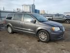 2015 Chrysler Town & Country Touring L