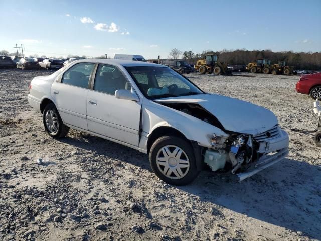 2000 Toyota Camry CE