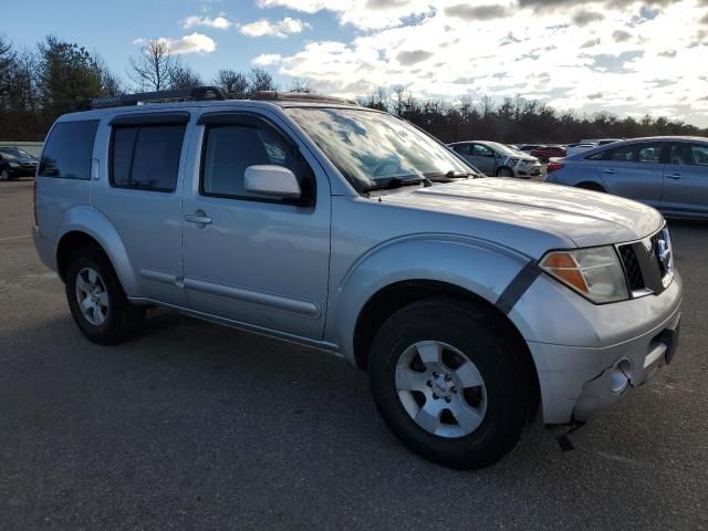 2007 Nissan Pathfinder LE