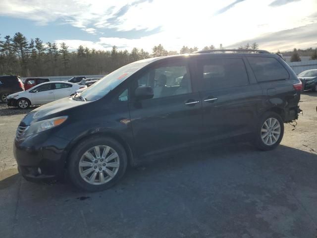 2015 Toyota Sienna XLE