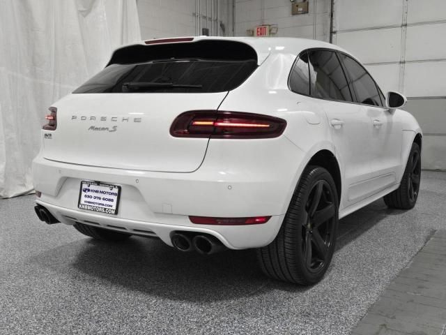 2016 Porsche Macan S