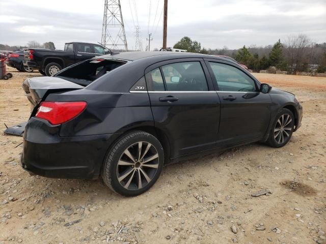 2014 Chrysler 200 Touring