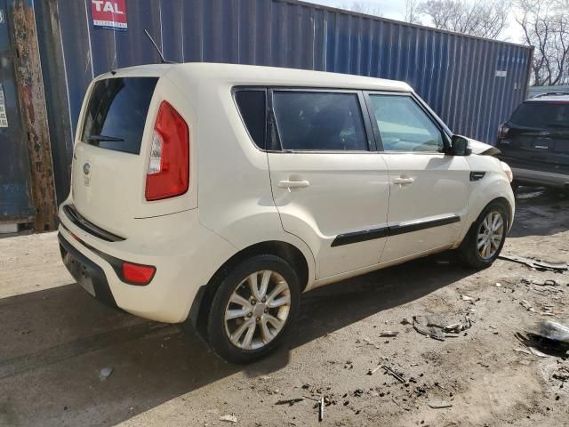 2013 KIA Soul +