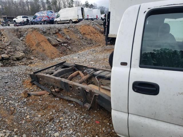 2004 Chevrolet Silverado C2500 Heavy Duty