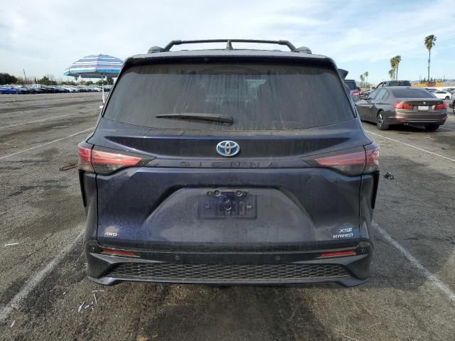 2021 Toyota Sienna XSE