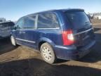 2012 Chrysler Town & Country Touring L