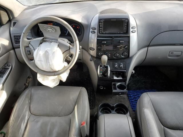 2009 Toyota Sienna CE