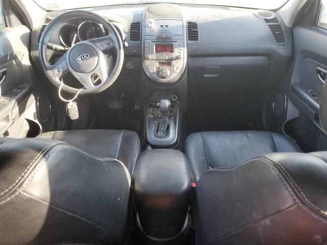 2011 KIA Soul +