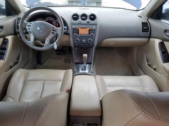 2010 Nissan Altima Base