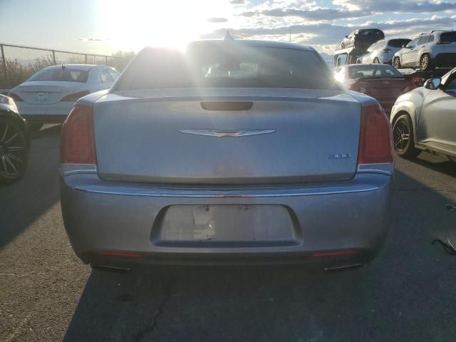 2016 Chrysler 300 Limited