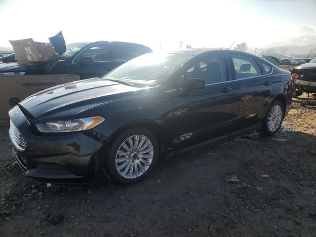 2014 Ford Fusion S Hybrid