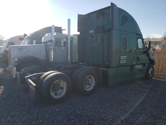 2017 Freightliner Cascadia 125