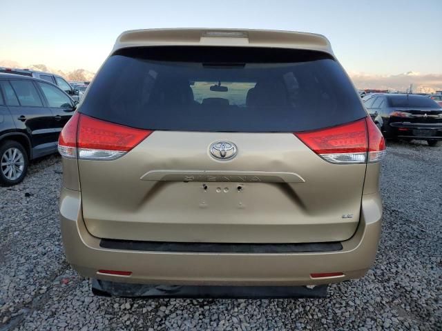 2011 Toyota Sienna LE