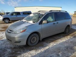 Carros dañados por granizo a la venta en subasta: 2010 Toyota Sienna CE