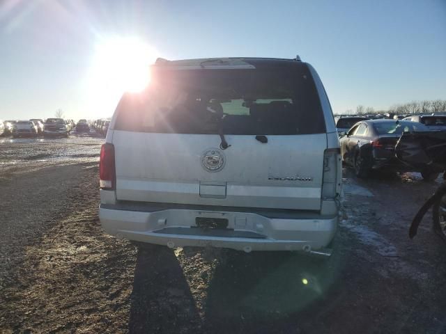 2005 Cadillac Escalade Luxury