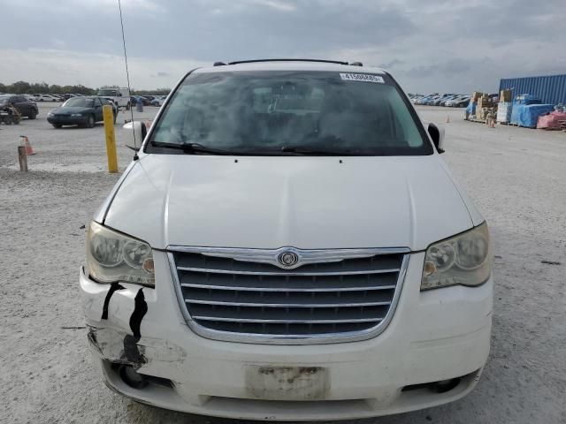 2010 Chrysler Town & Country Touring Plus