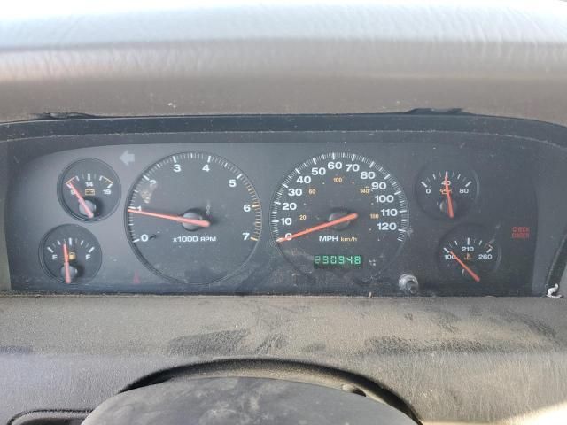 2001 Jeep Grand Cherokee Laredo