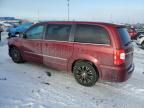 2013 Chrysler Town & Country S