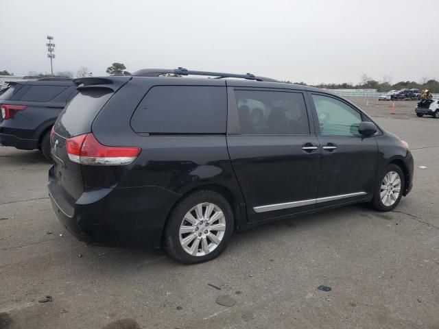 2011 Toyota Sienna XLE