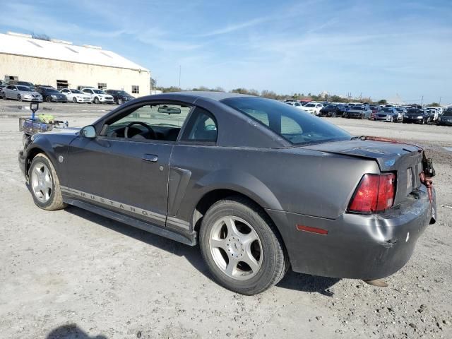 2004 Ford Mustang