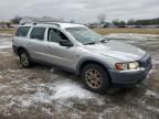 2004 Volvo XC70