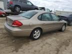 2005 Ford Taurus SE